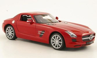 Auto Mercedes SLS AMG (C197), rot